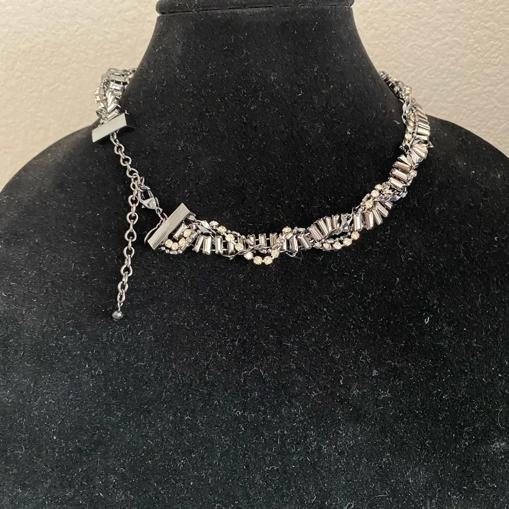 EXPRESS Necklace Rhinestones Statement - Picture 4 of 7